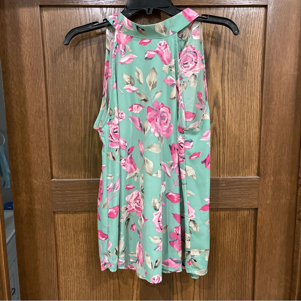 FSL Apparal Tie Halter sleeveless shirt